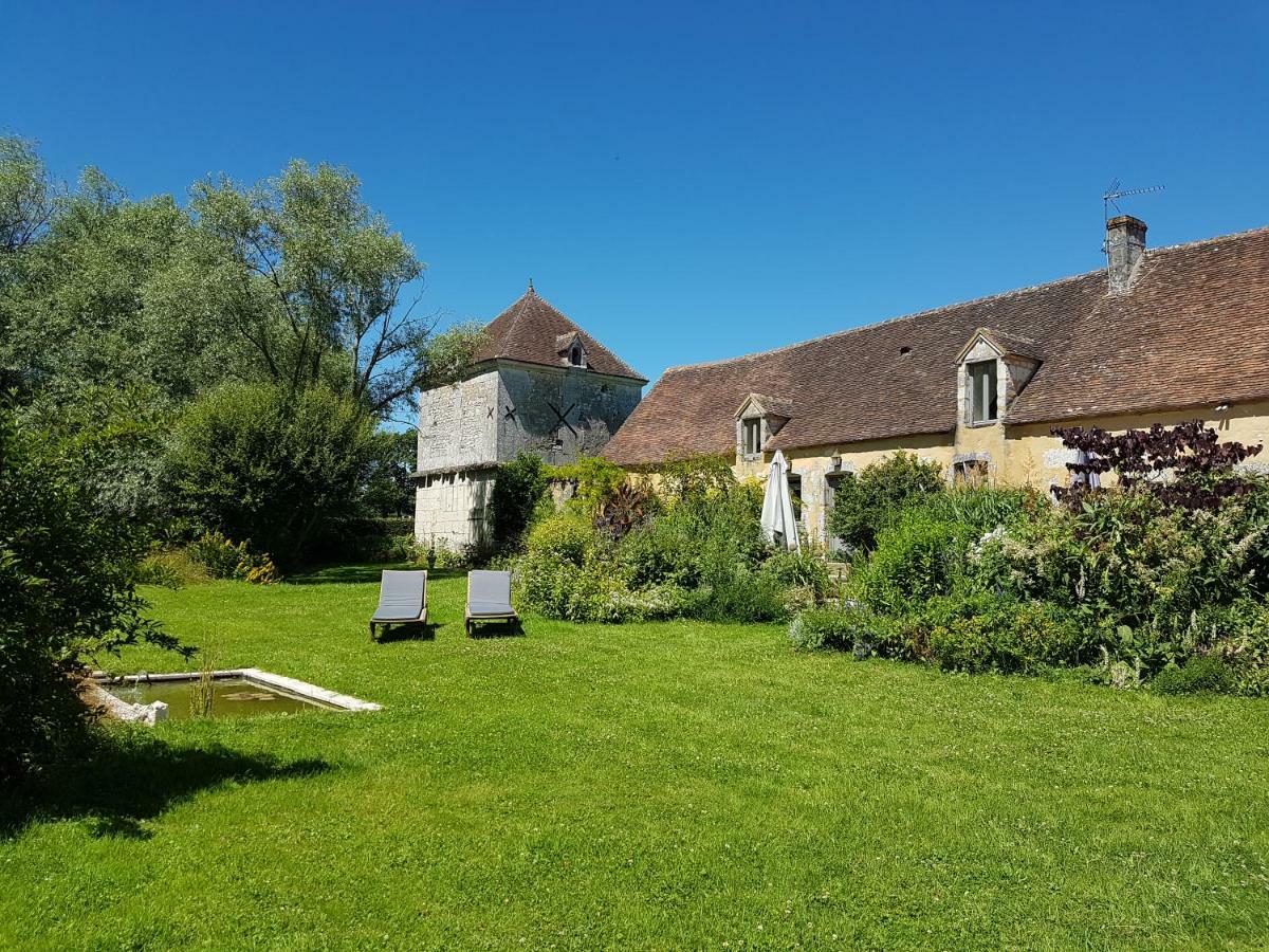 Le Bourgis Bed & Breakfast La Chapelle-Montligeon Exterior photo