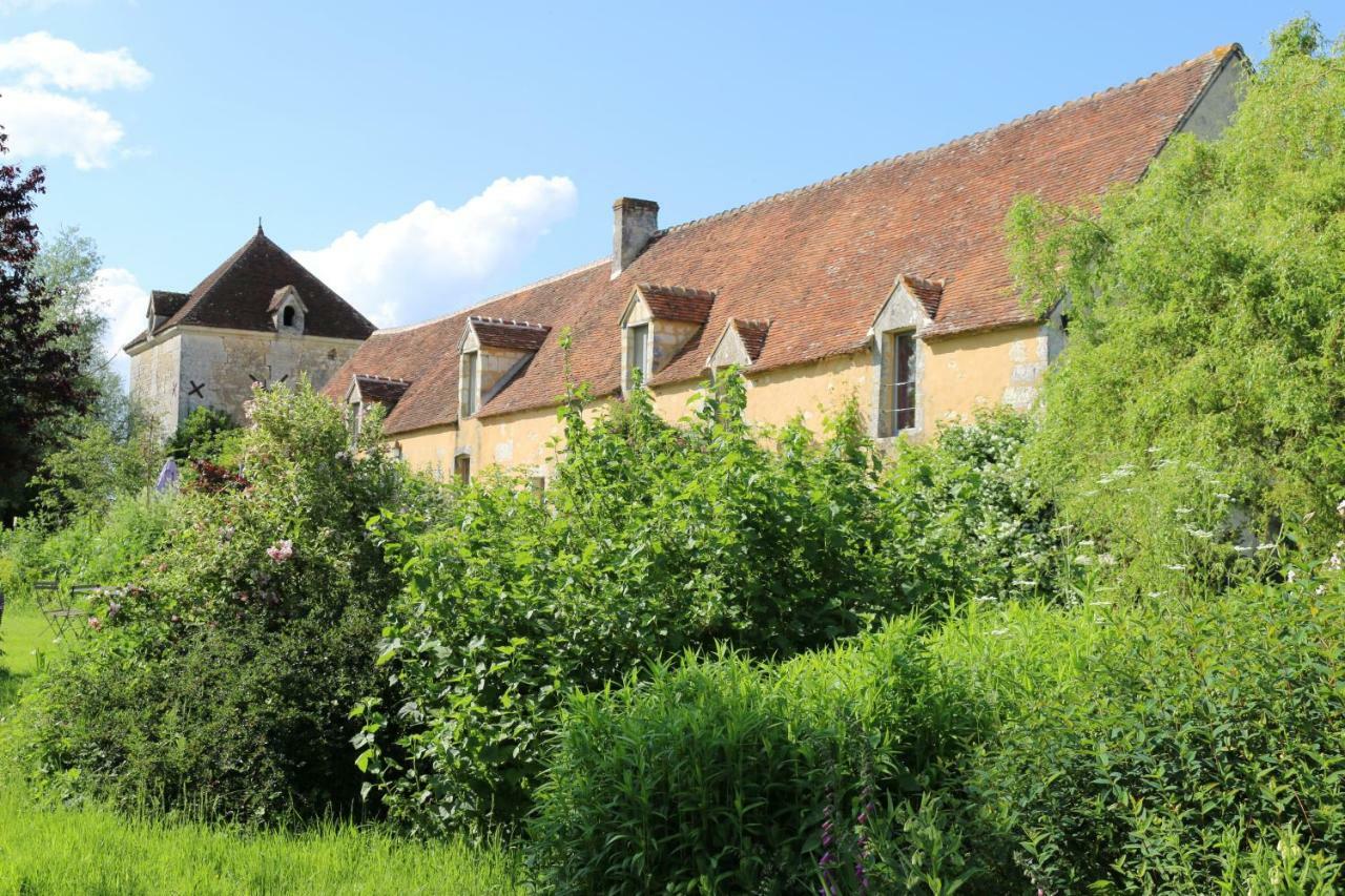 Le Bourgis Bed & Breakfast La Chapelle-Montligeon Exterior photo